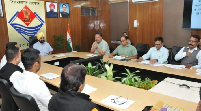 मुख्य सचिव की अध्यक्षता में हुई प्रधानमंत्री पन्द्रह सूत्रीय कार्यक्रम क्रियान्वयन के लिए राज्य स्तरीय समिति की बैठक