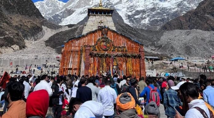 चारधाम यात्रा-2022 ने स्थापित किए रिकॉर्ड तोड़ नए कीर्तिमान-घोड़ा-खच्चर,हेली और डंडी-कंडी से किया 211 करोड़ का कारोबार