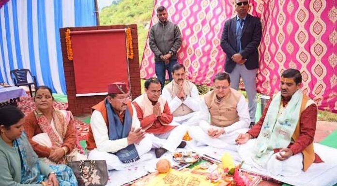 उत्तराखंडः-मेडिकल की पढ़ाई करने वाले छात्रों को सरकार की सौगात सीएम धामी ने अगस्त्यमुनि के कोठगी में बनने वाले नर्सिंग कॉलेज का किया भूमि पूजन एवं शिलान्यास