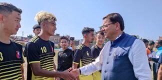 मुख्यमंत्री पुष्कर धामी ने टनकपुर में किया द हिमालयन कप फुटबॉल टूर्नामेंट-2022 का शुभारंभ कहा-देहरादून में बनाई जा रही है स्पोर्ट्स यूनिवर्सिटी