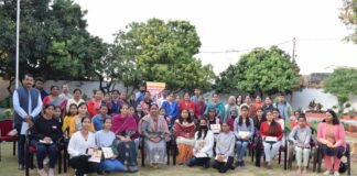 नंदा गौरा योजना की लाभान्वित छात्राओं से विधान सभा अध्यक्ष ने किया संवाद