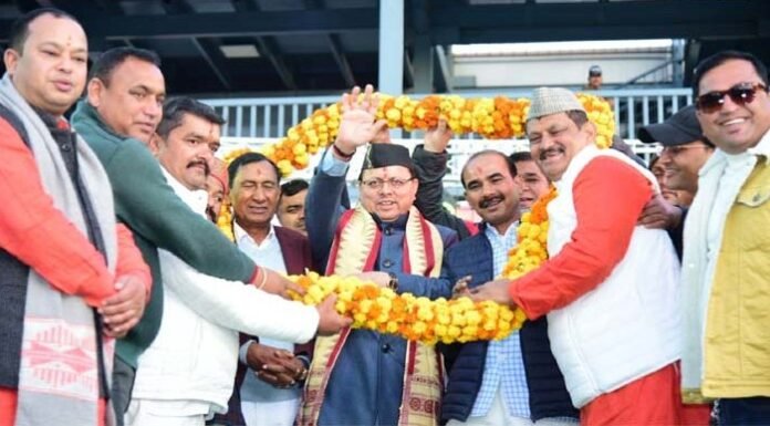 मुख्यमंत्री पुष्कर धामी ने किया पिथौरागढ़ में शरदोत्सव एवं विकास प्रदर्शनी-2022 का शुभारम्भ