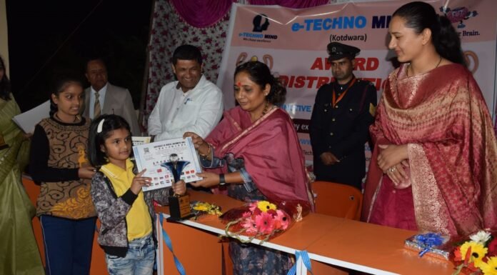 उत्तराखंडः-कोटद्वार में ई टेक्नोमाइंड संस्था के पुरस्कार वितरण समारोह का विधानसभा अध्यक्ष ने किया शुभारंभ