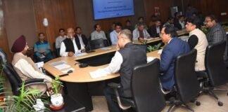 उत्तराखंडः-मुख्य सचिव ने की सहकारिता विभाग की समीक्षा,अधिकारियों को ऋण वितरण सिस्टम के सरलीकरण करने के दिए निर्देश