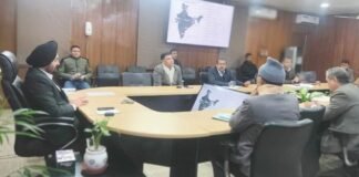उत्तराखंड में पर्यटन के क्षेत्र में भावी संभावनाओं को लेकर मुख्य सचिव ने ली बैठक,पर्यटकों के लिए नए पर्यटक स्थल और नए साहसिक खेलों को शामिल करने पर जोर