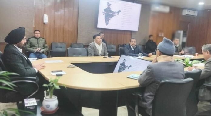 उत्तराखंड में पर्यटन के क्षेत्र में भावी संभावनाओं को लेकर मुख्य सचिव ने ली बैठक,पर्यटकों के लिए नए पर्यटक स्थल और नए साहसिक खेलों को शामिल करने पर जोर