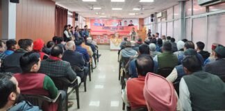 उत्तराखंडः-भाजपा मुख्यालय में संस्थापक सदस्य एवं वरिष्ठ नेता स्वर्गीय देवेंद्र शास्त्री की पुण्यतिथि पर दी गयी श्रद्धांजलि