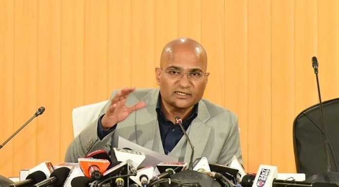 Joshimath Sinking:-जोशीमठ में 678 भवनों में आई दरारे, 81 परिवारों को अस्थाई रूप से किया गया विस्थापित,आपदा प्रबंधन प्राधिकरण ने दी जानकारी