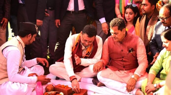 मुख्यमंत्री पुष्कर धामी ने ऋषिकेश में किया श्रीदेव सुमन उत्तराखंड विश्वविद्यालय के पं.ललित मोहन शर्मा परिसार के शैक्षणिक,प्रशासनिक भवन का भूमि पूजन कर शिलान्यास