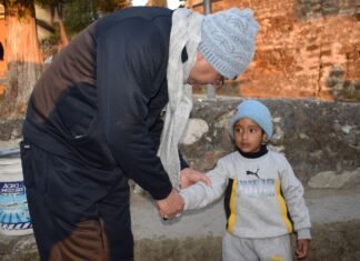 चंपावत दौरे पर सीएम धामी मॉर्निंग वॉक पर विकास कार्यों पर लिया आमजन का फीडबैक,युवाओं का किया उत्साहवर्धन