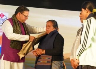 देहरादून में आयोजित ‘एक शाम शहीदों के नाम’ कार्यक्रम में शामिल हुए सीएम धामी कहा-राष्ट्र सर्वोपरि की भावना से ओतप्रोत है हमारे वीर सैनिक