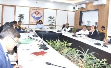 उत्तराखंडः-मिड डे मील में बच्चों को मिलेगी झंगोरे की खीर मुख्य सचिव ने प्रधानमंत्री पोषण शक्ति निर्माण योजना की राज्य स्तरीय क्रियान्वयन समिति की बैठक में दिए निर्देश