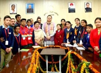 मुख्यमंत्री पुष्कर धामी ने ‘आत्मनिर्भर टिहरी की संकल्पना’ विषय पर प्रतिभाशाली स्कूली छात्र-छात्राओं एवं बाल विधायकों के साथ किया संवाद