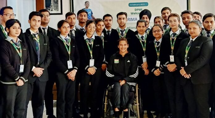 एथलीट एवं पैरालंपिक पदक विजेता गरिमा जोशी पहुंची डीपीएमआई संस्थान,छात्र-छात्राओं के साथ साझा किए अपने अनुभव