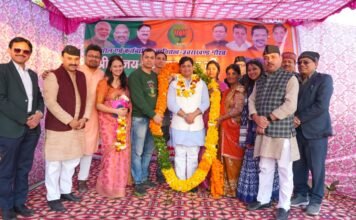 उत्तराखंड भाजपा प्रदेश कार्यसमिति का सदस्य मनोनीत होने पर राज्य की विभिन्न सामाजिक एवं धार्मिक संगठनों ने संजय शर्मा दरमोडा का दिल्ली में किया अभिनंदन