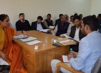 उत्तराखंड विधानसभा अध्यक्ष ऋतु खंडूडी भूषण ने उच्च अधिकारियों के साथ कोटद्वार विधानसभा क्षेत्र से संबंधित विभिन्न विषयों को लेकर की बैठक,दिए जरूरी निर्देश