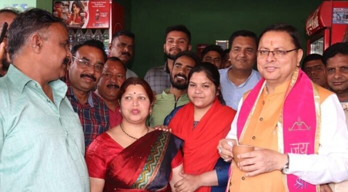 मुख्यमंत्री पुष्कर सिंह धामी ने टनकपुर में जाना क्षेत्रीय जनता का हाल-चाल