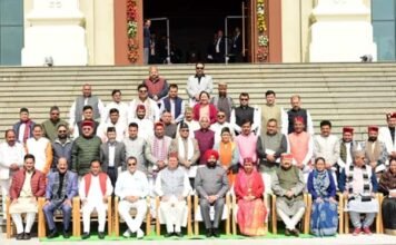 Uttarakhand Budget Session:-भाजपा ने थपथपाई अपनी पीठ कहा-कैबिनेट बैठक में आंदोलनकारियों को आरक्षण और महिला मंगल दल की राशि में वृद्धि सराहनीय कदम