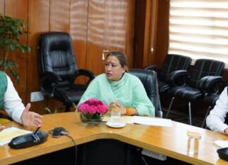उत्तराखंड में प्रस्तावित खेल विश्वविद्यालय के संबंध में सीएम धामी ने अधिकारियों के साथ कि बैठक दिए जरूरी निर्देश