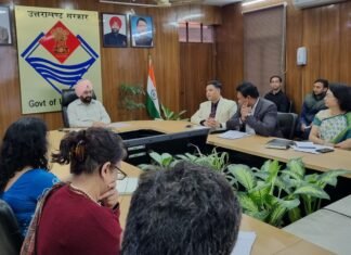 Char Dham Yatra:-चारधाम यात्रा के दौरान स्वास्थ्य सेवा प्रणाली के सुदृढ़ीकरण के संबंध में मुख्य सचिव ने ली बैठक,रजिस्ट्रेशन के दौरान ही मेडिकल हिस्ट्री की जानकारी लेने के दिए निर्देश