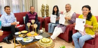 पूर्व मुख्यमंत्री त्रिवेंद्र सिंह रावत और उनकी दोनों सुपुत्रियों कु.कृति और श्रीजा रावत ने नेत्रदान और अंगदान का लिया संकल्प