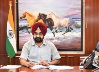 देहरादून में यातायात संकुलन को कम करने को लेकर मुख्य सचिव नेली यूनिफाइड मेट्रोपोलिटन ट्रांसपोर्ट अथॉरिटी की बैठक दिए जरूरी निर्देश