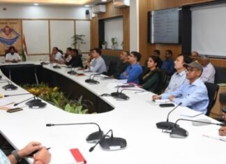 Uttarakhand:-2024 में प्रस्तावित 38वें राष्ट्रीय खेलों के आयोजन को लेकर मुख्य सचिव ने ली बैठक,निर्माण कार्यों में गति लाने के दिए निर्देश