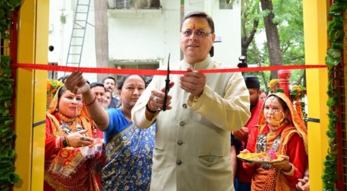 Uttarakhand:-मुख्यमंत्री पुष्कर धामी ने सचिवालय परिसर में स्थित नवीनीकृत पालना केन्द्र व स्मार्ट क्लास का किया शुभारंभ