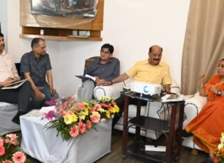 Kotdwar:-विधानसभा अध्यक्ष एवं वन मंत्री ने लालढांग चिल्लरखाल मोटर मार्ग सहित कण्वाश्रम रेस्क्यू सेंटर का संयुक्त निरक्षण कर अधिकारियों को दिए जरूरी निर्देश