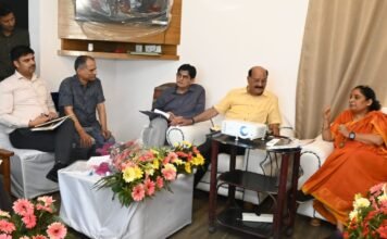 Kotdwar:-विधानसभा अध्यक्ष एवं वन मंत्री ने लालढांग चिल्लरखाल मोटर मार्ग सहित कण्वाश्रम रेस्क्यू सेंटर का संयुक्त निरक्षण कर अधिकारियों को दिए जरूरी निर्देश