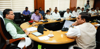 उत्तराखंड में अन्य प्रदेशों से आयातित दूध व दुग्ध पदार्थों पोलट्री उत्पादों की निर्भरता को कम किया जाएगा