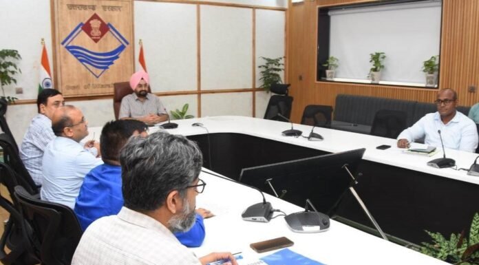 Uttarakhand:-युवा महोत्सव-2023 की तैयारियों के संबंध में मुख्य सचिव ने ली बैठक,कौशल विकास विभाग अक्टूबर में आयोजित करेगा महोत्सव