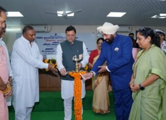Uttarakhand:-राज्यपाल लेफ्टिनेंट जनरल गुरमीत सिंह (से नि)विधानसभा अध्यक्ष एवं सीएम धामी ने किया उत्तराखण्ड विधानसभा के नवनिर्मित पुस्तकालय एवं नवीन वेबसाइट लोकार्पण
