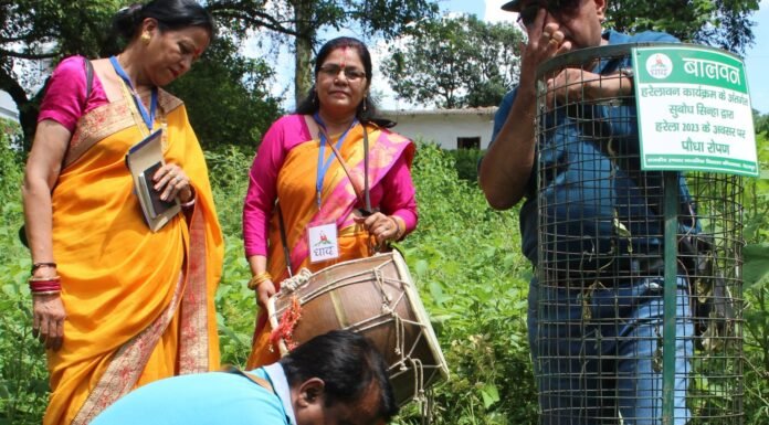 Lok Parv Harela:-हरेला में धाद ने बालवन के साथ लिया 100 वृक्षों का संकल्प,हाईस्कूल बनियावाल में समाज के सहयोग से विकसित होगा बालवन