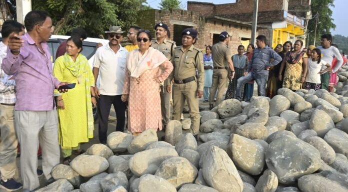 Kotdwar Disaster:-विधानसभा अध्यक्ष ने कोटद्वार में आपदा प्रभावित क्षेत्रो में आपदा प्रबंधन में किए जा रहे कार्यों का किया स्थलीय निरीक्षण