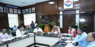 उत्तराखंड संस्कृत आकदमी की सामान्य समिति की बैठक में बोले सीएम धामी-देव भाषा संस्कृत के संरक्षण एवं संवर्धन के लिये विस्तृत कार्ययोजना करें तैयार