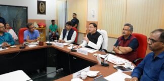 Uttarakhand:-इण्डियन इंस्टीट्यूट ऑफ रिमोट सेंसिंग में सीएम धामी ने विभिन्न वैज्ञानिक एवं तकनीकि संस्थानों के वैज्ञानिकों से संवाद कर किया सम्मानित