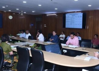 Uttarakhand:-मुख्य सचिव ने खाद्य पदार्थों में मिलावट के संबंध में उच्चाधिकारियों के साथ की बैठक,मिलावटखोरों पर कठोर कार्रवाई किए दिए निर्देश