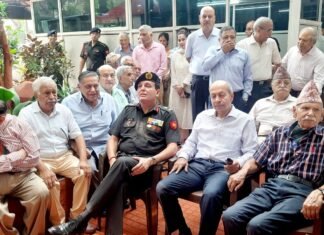 Noida:-लेफ्टिनेंट जनरल धीरज सेठ ने ईसीएचएस सेक्टर-37 नोएडा का किया दौरा,पॉलीक्लिनिक में लिफ्ट का किया शुभरांभ