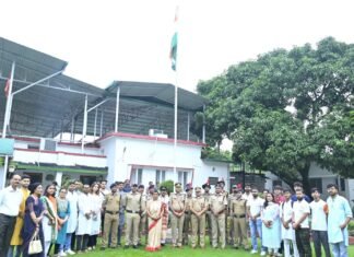 Independence Day:-आजादी के अमृत महोत्सव एवं 77वें स्वतंत्रता दिवस के अवसर पर विधानसभा अध्यक्ष ने विधानसभा भवन में ध्वजारोहण कर परेड को दी सलामी