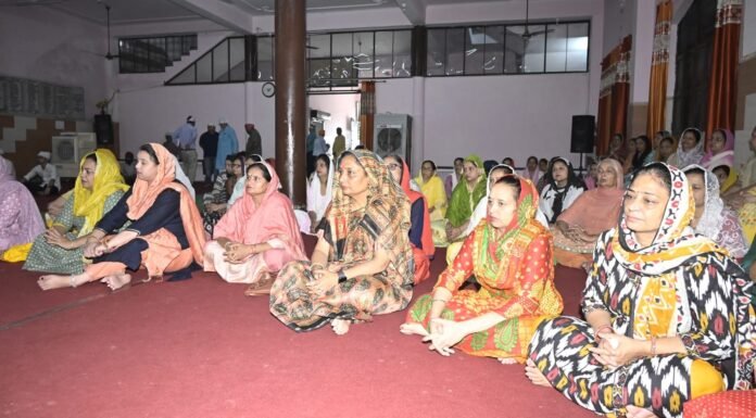 Uttarakhand:-विधानसभा अध्यक्ष ने कोटद्वार के गोविंद नगर स्थित गुरुद्वारा में मत्था टेक की प्रदेशवासियों की सुख समृद्धि की कामना