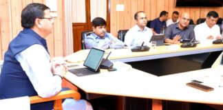 Uttarakhand disaster:-चारधाम यात्रा 2 दिनों के लिए स्थगित,अतिवृष्टि के दृष्टिगत सीएम धामी ने उच्चाधिकारियों के साथ की बैठक,सभी को अलर्ट मोड पर रहने के दिए निर्देश