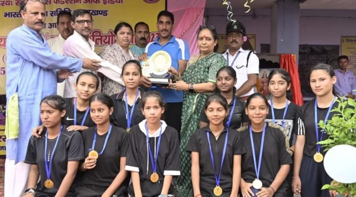 Kotdwar:-विद्या भारती अखिल भारतीय शिक्षण संस्थान द्वारा आयोजित प्रांतीय खो-खो,कबड्डी प्रतियोगिता का सफल समापन,विजेता खिलाड़ियों को विधानसभा अध्यक्ष ने किया सम्मानित