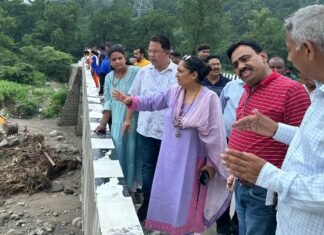 Kotdwar Disaster:-विधानसभा अध्यक्ष ने कोटद्वार में आपदा से विभन्न क्षेत्रों में हुए नुकसान का लिया जायजा,अधिकारियों को हमेशा अलर्ट मोड में रहने के दिए निर्देश