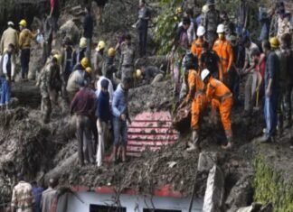 Himachal Landslide Updates:-हिमाचल में भारी बारिश से हाहाकार,60 लोगों की मौत,भूस्खलन की चपेट में आए कई घर,स्कूल-कॉलेज बंद