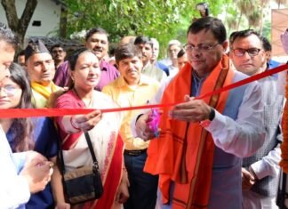 Uttarakhand:-मुख्यमंत्री पुष्कर धामी ने पिटकुल द्वारा प्रदान की जा रही कम्प्यूटर ऑन व्हील वाहन का किया फ्लैग ऑफ