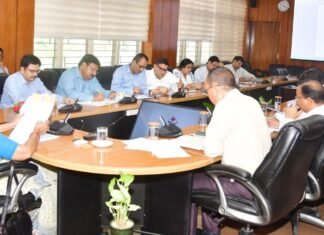 Uttarakhand:-अपर मुख्य सचिव ने अधिकारियों को समीक्षा बैठकों के निर्देशों को पत्राचार की औपचारिकता से आगे बढ़कर पूरा करने के लिए डेडलाइन निर्धारित करने की दी हिदायत