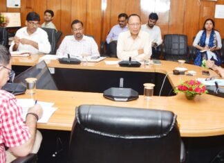 Uttarakhand:-अपर मुख्य सचिव ने मुख्यमंत्री की अध्यक्षता में हुई विधानसभा क्षेत्र की समीक्षा बैठकों के निर्णयों के अनुपालन के संबंध में विभागवार की समीक्षा,प्रभावी अनुपालन के दिए निर्देश