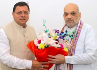 Uttarakhand:-दिल्ली में केंद्रीय गृह मंत्री अमित शाह से सीएम धामी ने की भेंट,ग्लोबल इन्वेस्टर्स समिट के लिए दिया निमंत्रण