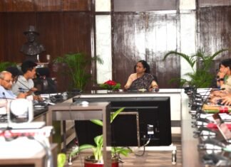 Dehradun:-अपर मुख्य सचिव ने तिब्बती पुनर्वास नीति के संबंध में ली बैठक,एक सप्ताह में मांगी अधिकारियों से रिपोर्ट